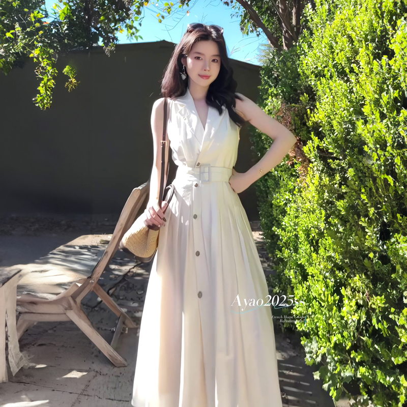 French-Style White Long Linen Tank Dress for Women 2026 New Polo Collar Sleeveless Shirt Dress with Waist-Cinching Long Skirt French-Style White Long Linen Tank Dress for Women 2026 New Polo Collar Sleeveless Shirt Dress with Waist-Cinching Long Skirt