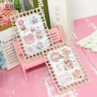 55 досок с изображением цветочных котов, две детали, всего 72 отверстия.