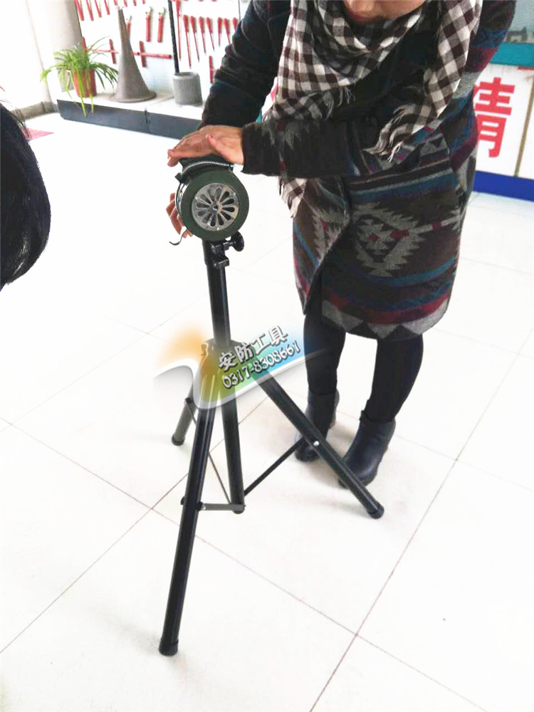 LK-100L with bracket hand rocking type siren Disaster relief fire alarm Signal Outdoor no power alarm