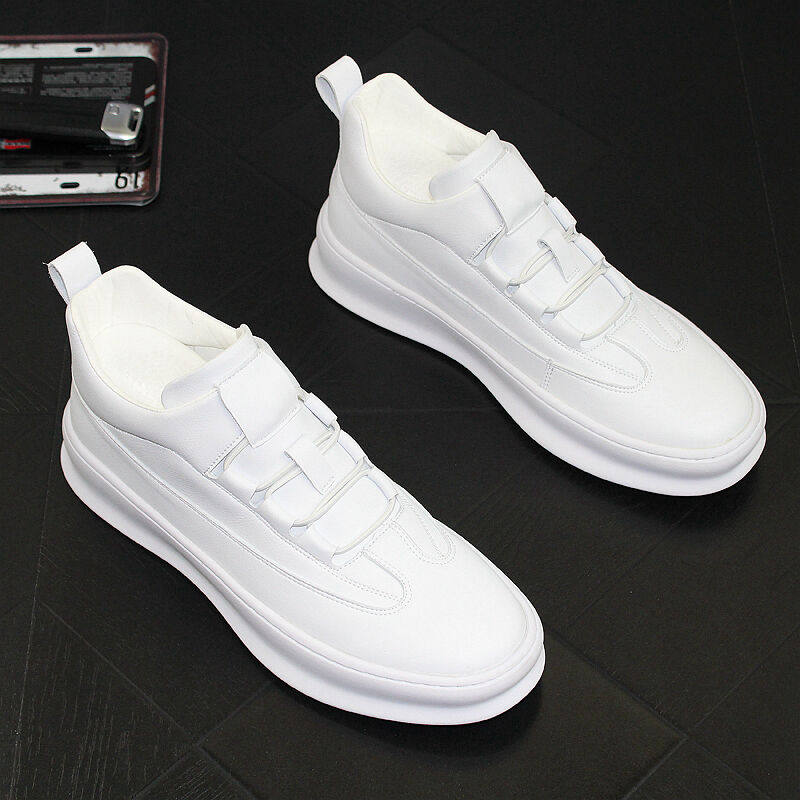 Occupied at a glance~Classic and endearing autumn white board man Korean version of casual Xie one pedal Xiaobai