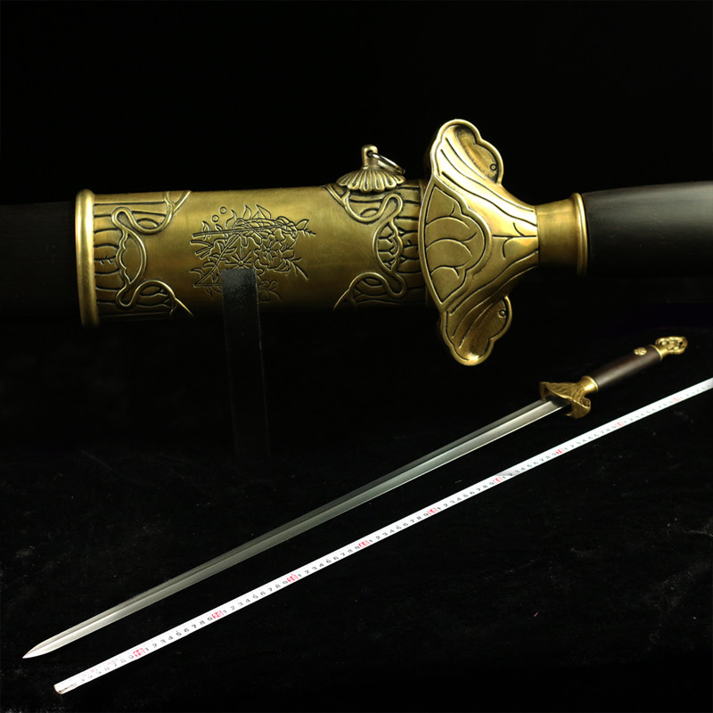 Pattern steel Tai Chi sword Hard Stegosaurus westbound Luo Shuiquan sword morning exercise male and female martial arts sword factory direct sales did not open the blade
