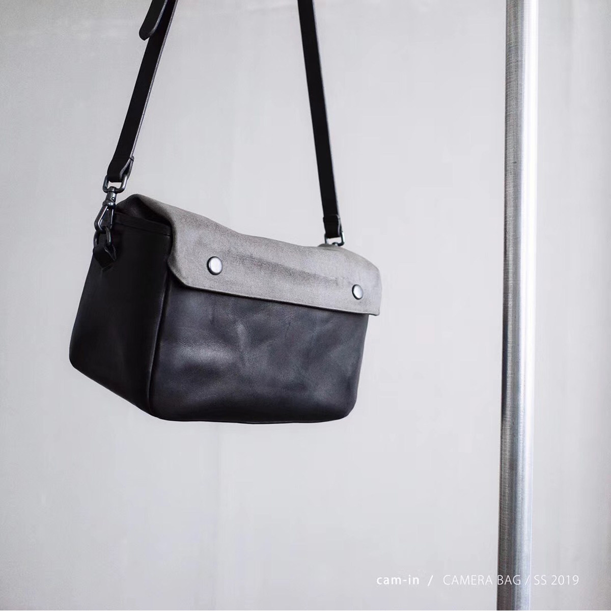 cam-in Italy Tanned Buffalo Leather Japan Waterproof Nylon Clothes Slope - strand - adjustable single shoulder camera photo package