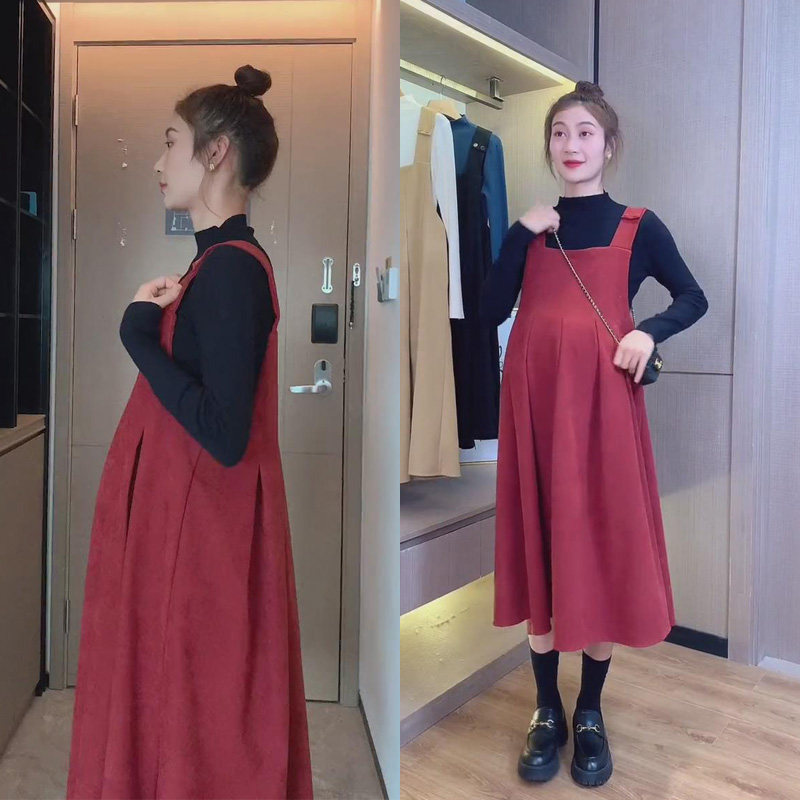 Pregnant women dress autumn two-piece set 2021 new autumn and winter out fashion slim strap dress set tide