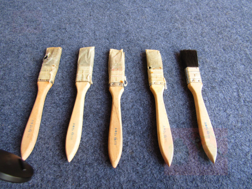 The original 1960s communications soldiers used to repair the radio station with a new one-inch bristle brush 15 yuan 2