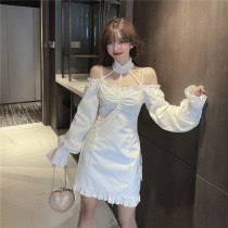 Niche design sense hat off-the-shoulder sexy stitching neck female French temperament waist thin date white skirt