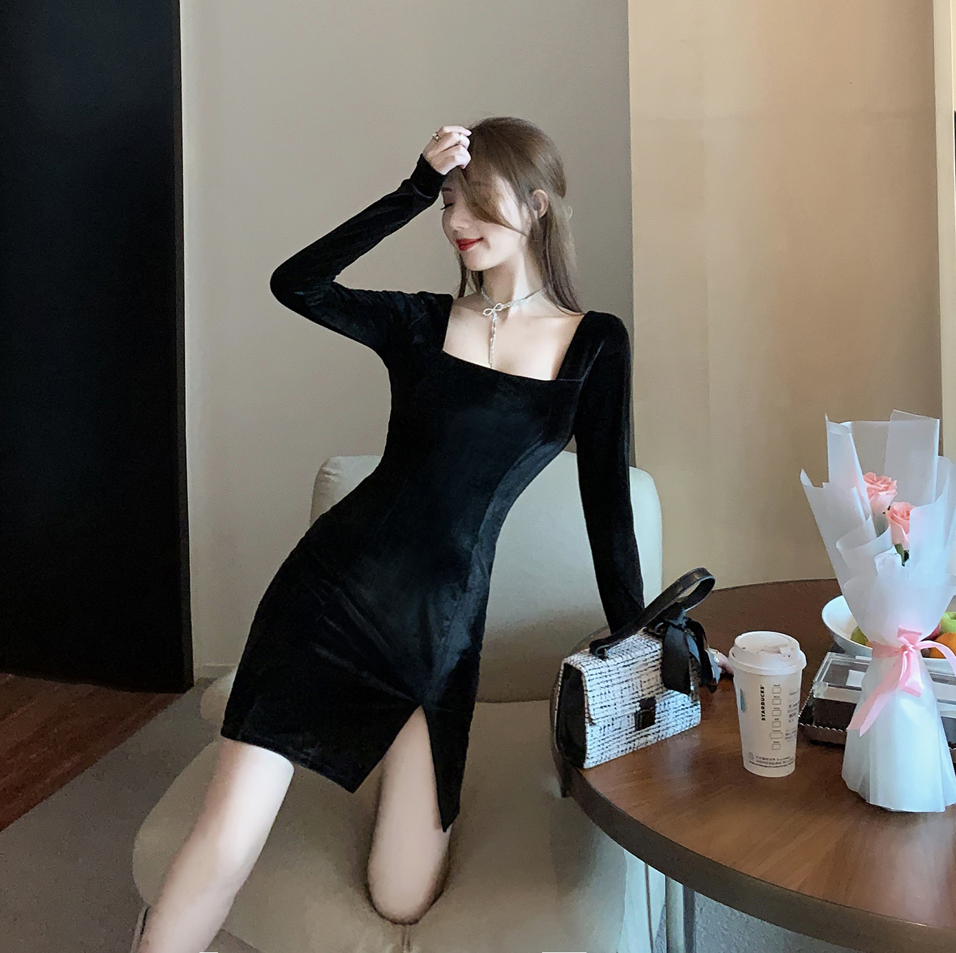 Winter new ear set square collar long sleeve velvet black sexy cashew with lean temperament retro bag glutes and small dresses