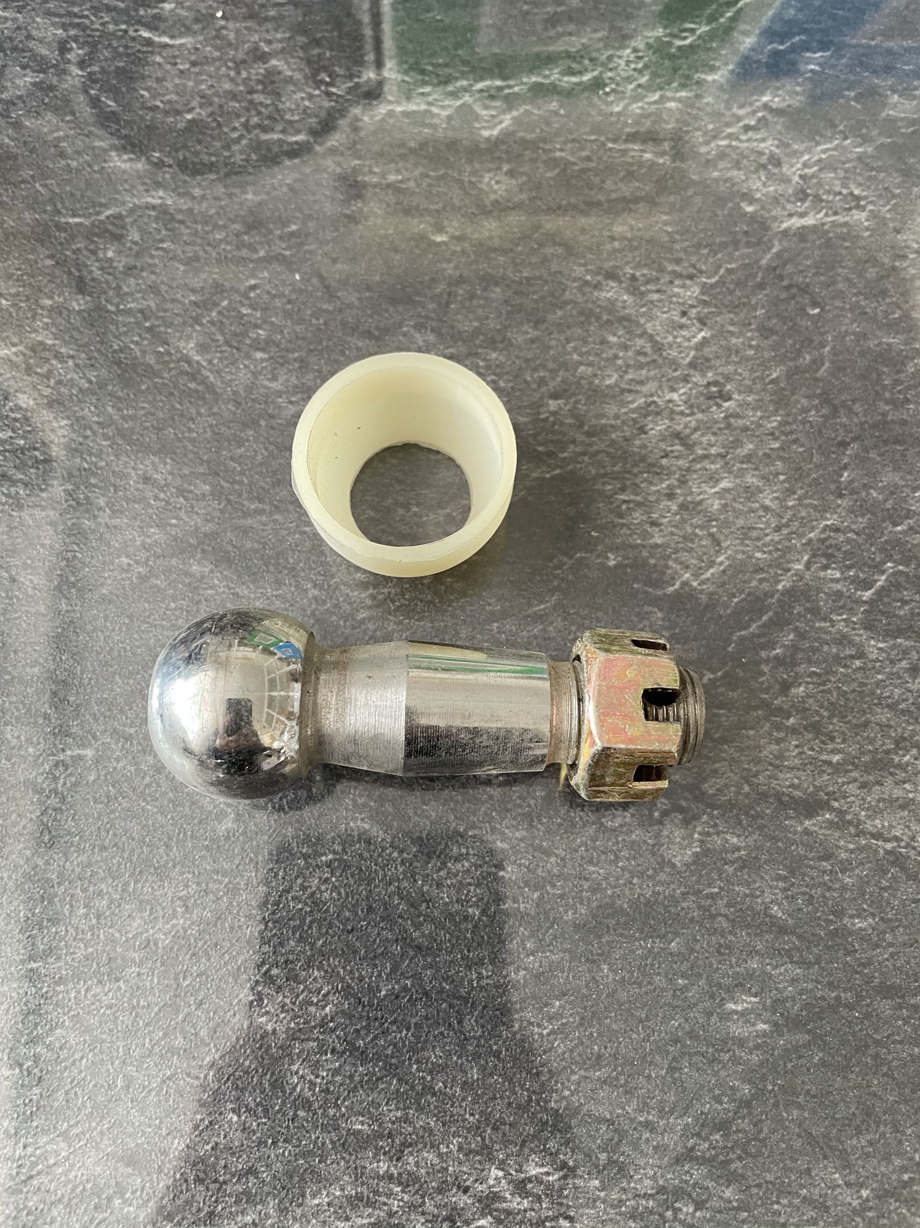 Dongfanghong tractor tie rod joint ball head pin nylon sleeve Futian tractor tie rod joint ball head pin