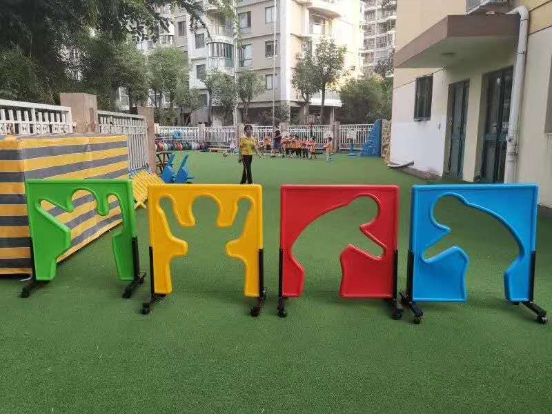 Kindergarten Children's Orchestra Outdoor Toys Human Wall Drilling Kindergarten Door Feeling Unified Training Outdoor Toys