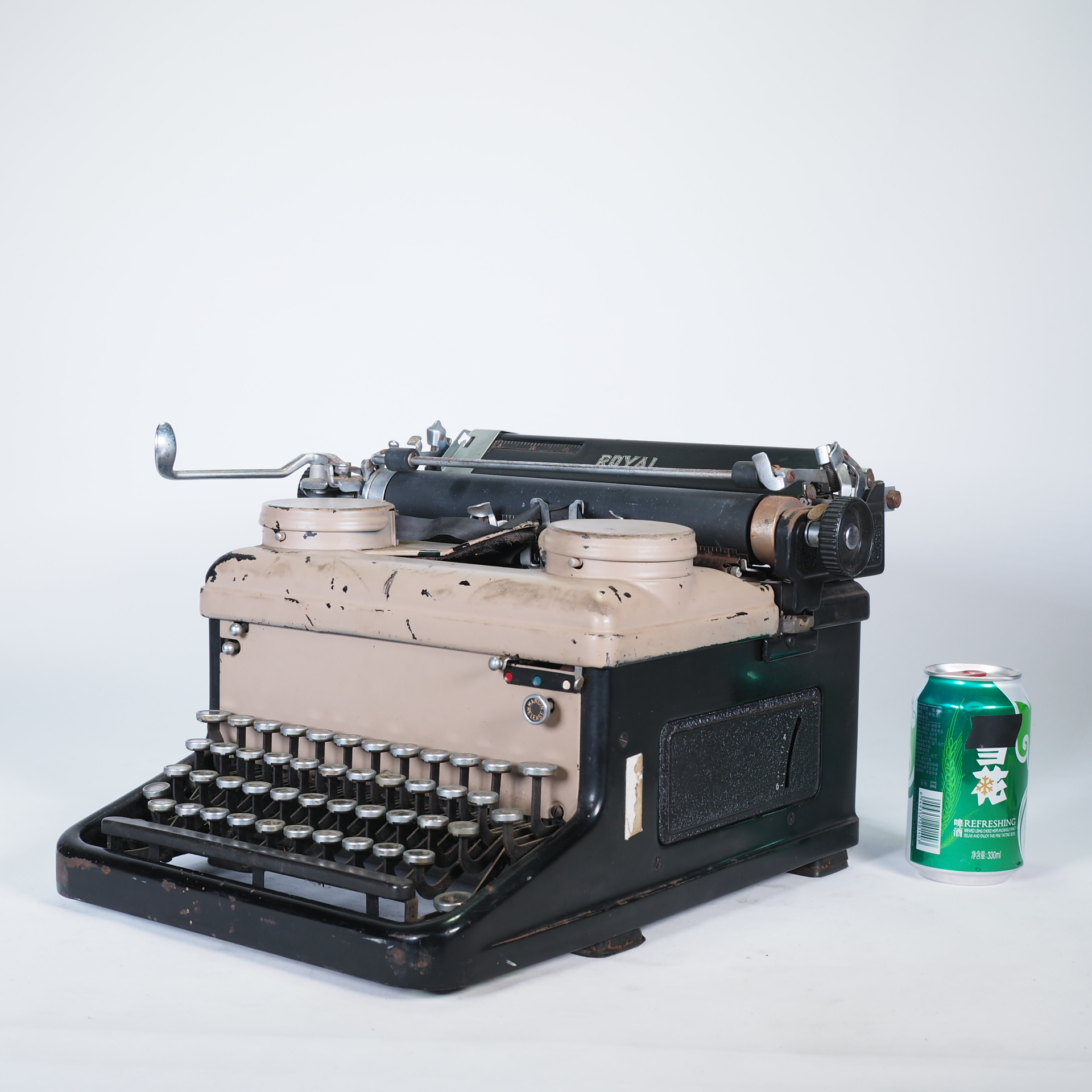 1940s Western antique medieval large American Royal pure machinery old English typewriter fault machine-Taobao