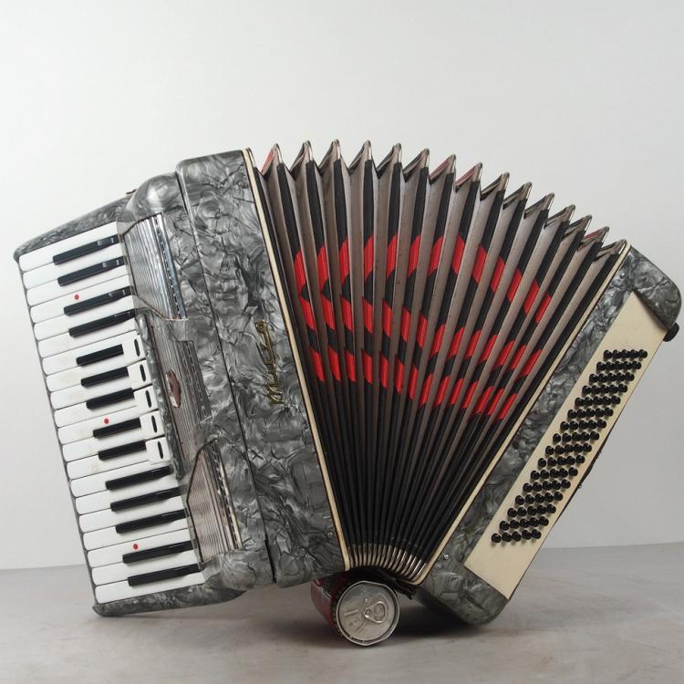 Antique large accordion MUZA Collector's Edition German antique silver bass retro Western instruments