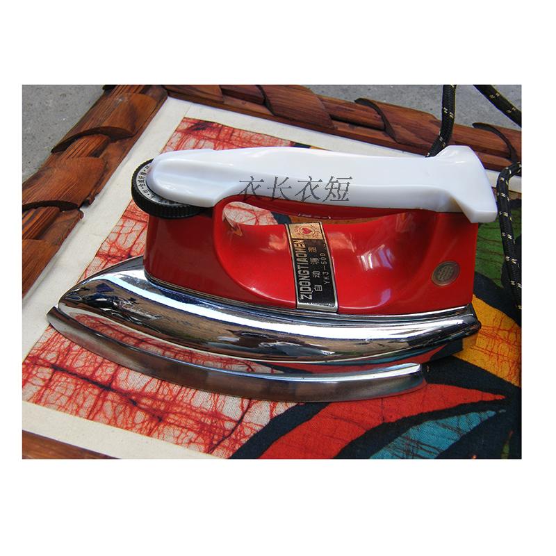 Red Heart Electric Iron Vintage Iron không mới và cũ - Điện sắt bàn ủi hơi nước sokany