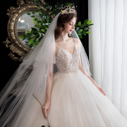 Wedding 2020 mới Sen kiểu cô dâu sling váy cưới ánh sáng siêu cổ tích đơn giản trẻ nhỏ của Pháp mơ mỏng