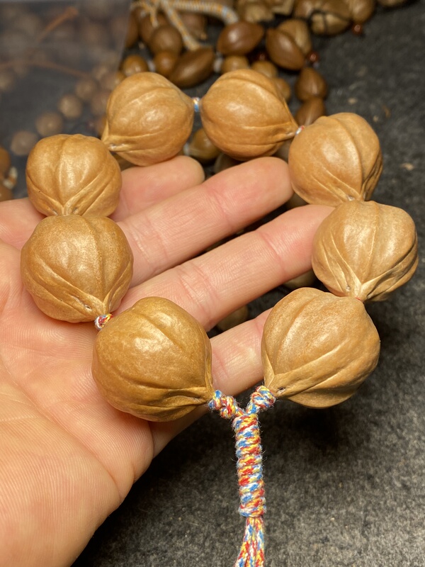 Natural Round Iron Core Olive Stone Hand-Held Bracelet, Short Round Original Skin Large Size Plain Bracelet, Old Core Bracelet