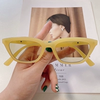 Желтая рама мелкая порнографическая порнография, чтобы отправить модную кору зеркального ящика