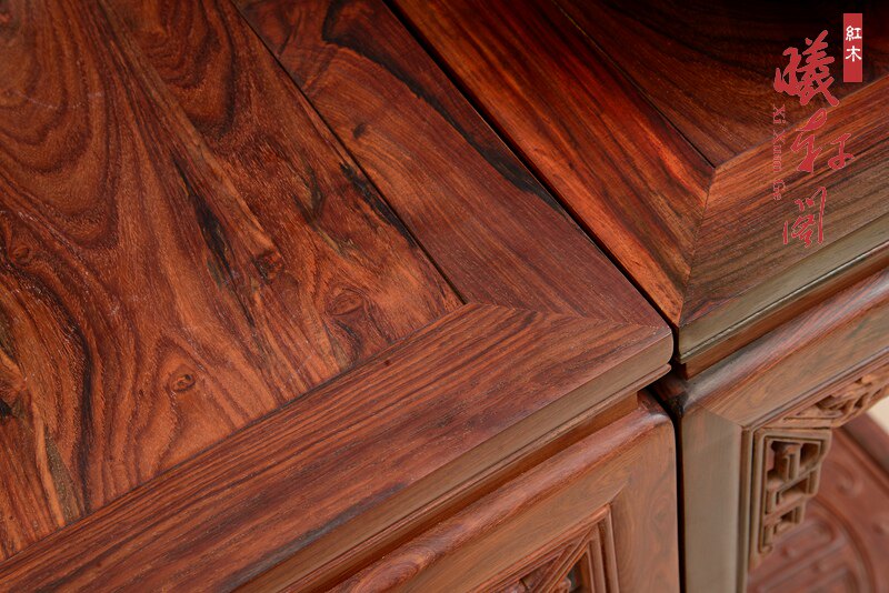 ������Ҿߺ�ľ�������δ��-��֦����