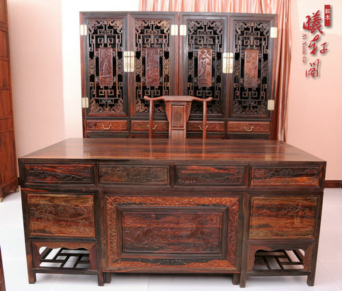 �������ľ���ϰ칫̨