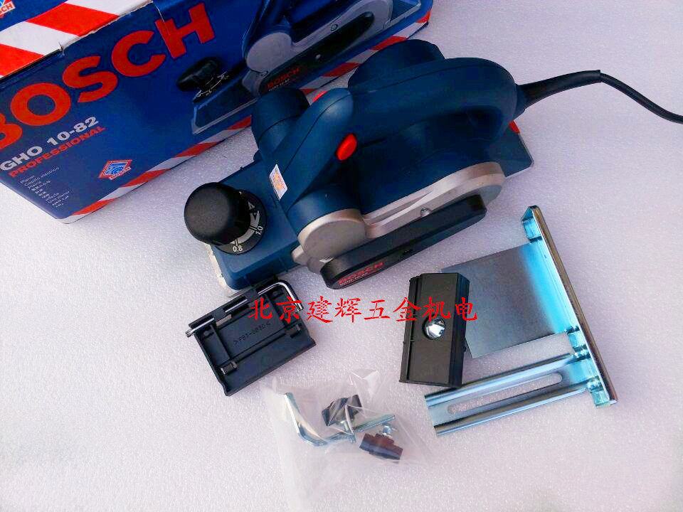 Special price Bosch GHO 10-82 electric planer 650 watt carpenter player GHO 6500