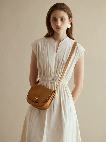 Голова Avalea слой Caviar Cowhide Saddle Bag Light Retro -Shoulder Messenger Design Полу месяцев женской сумки C319