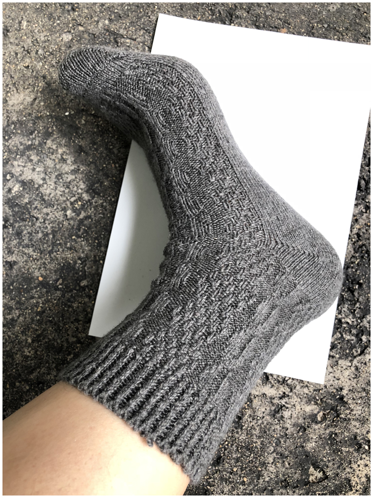 Tất nam nam ấm áp mùa thu và mùa đông dày cashmere phù hợp với kinh doanh vớ nam vớ gucci