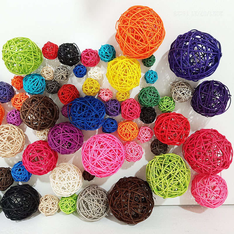 セパタクロー幼稚園環境創造ペンダント学校教室廊下レイアウトショッピングモール店舗装飾柳編みボールペンダント