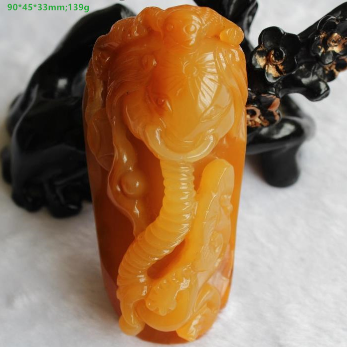 Natural yellow dragon jade auspicious such as imagery seed raw leather Ping An buckle pendant necklace handstring Lace Pendant