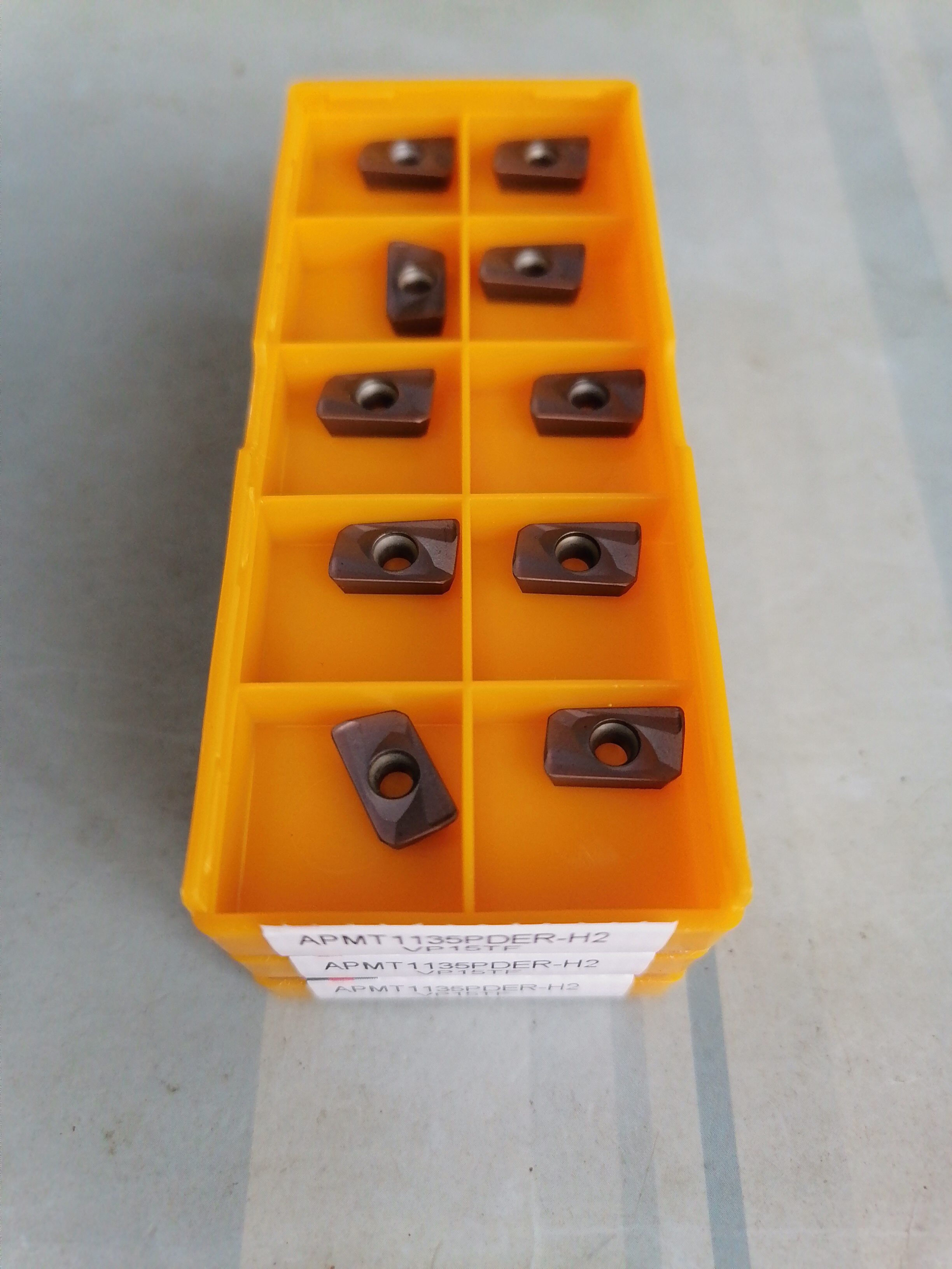 一盒包邮APMT1135PDER-M2 H2加硬刀粒16R0.8CNC数控铣刀片