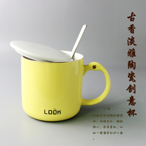 Female water Cup ceramic with lid spoon coffee cup couple creative breakfast Cup pair mug home breakfast cup Nordic Europe