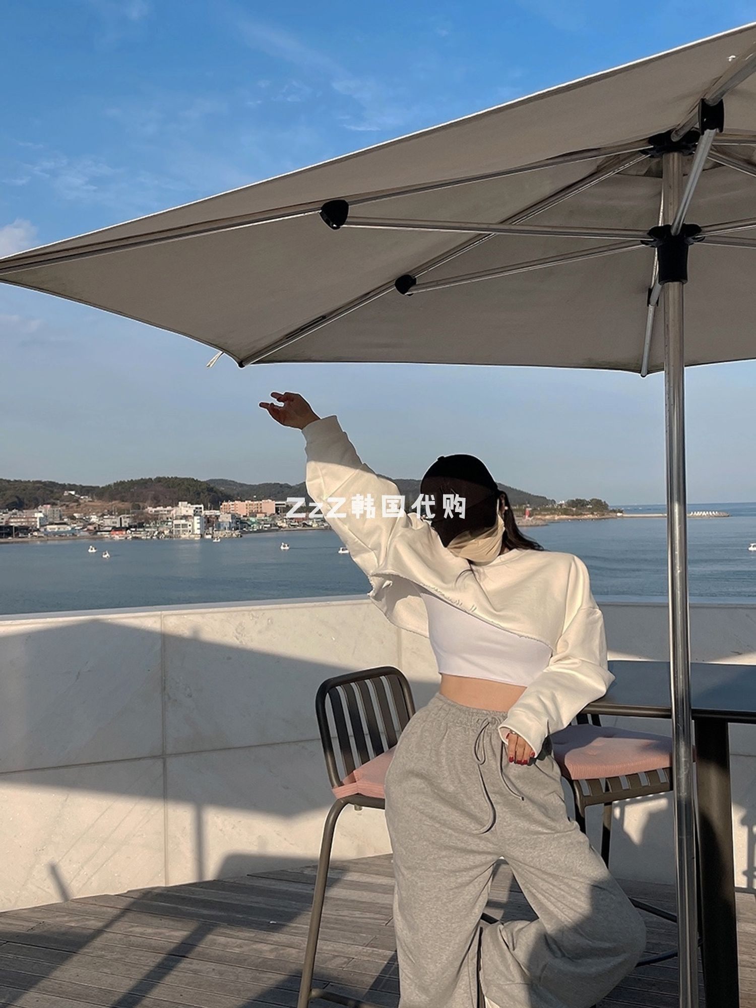 (two) ZzZ Korea Dongdaemun Spring Festival loose 100 hitchhiking navel long sleeve thick cotton T2036