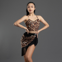 Song Liberia Latin dance practice Costume Women Adult Dance Suit New Harness Beauty Back blouses Latin training suit 603