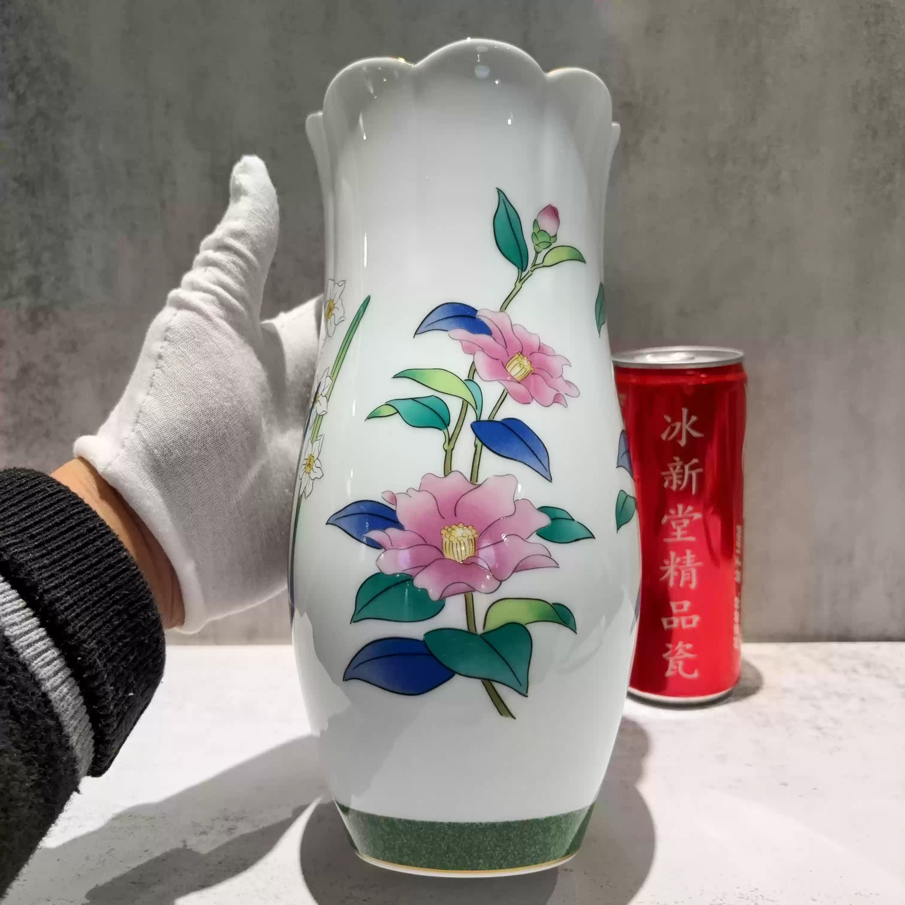 日本深川制瓷经典高端牡丹金小花入小花瓶口径2.5cm 整高14cm-淘宝
