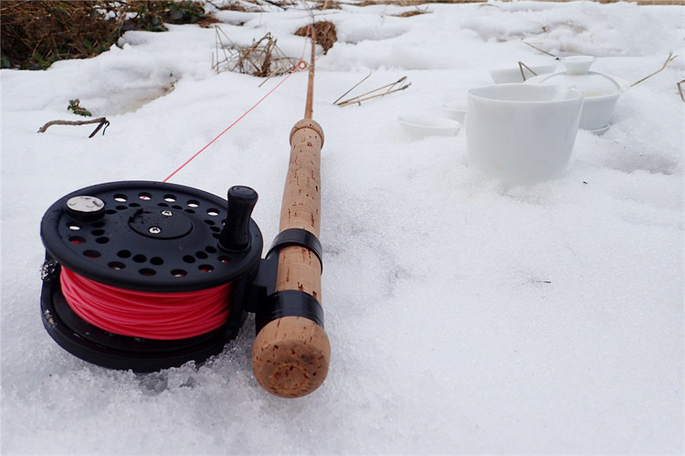 Italy designs Korea's generation of classical plastic flying fishing wheel goalkeeper with a little elegant