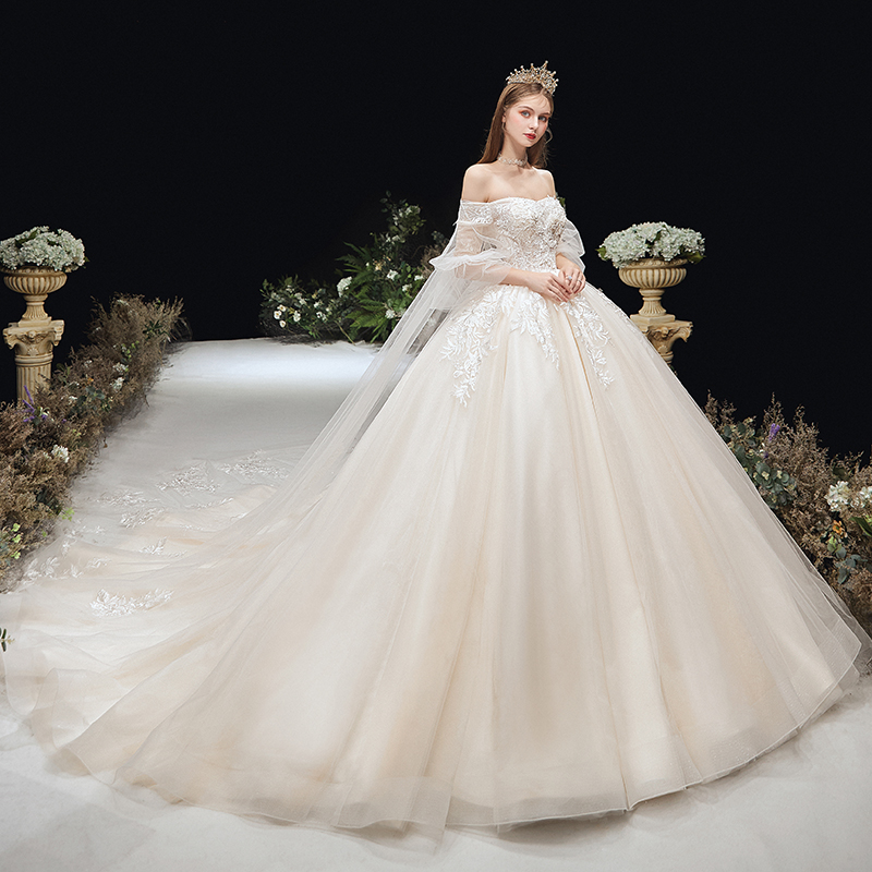 Word shoulder main wedding dress 2021 new bride forest temperament French starry sky long tail dream super fairy long-sleeved woman