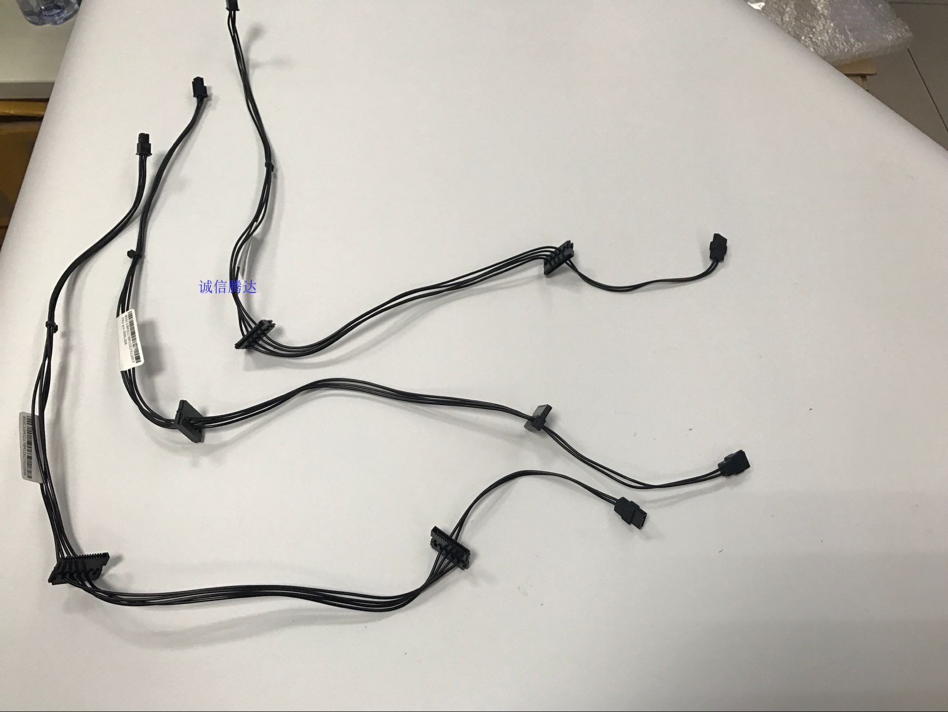 Lenovo optical disc drive hard disk power cord connected to an optical disc drive 2 serial port hard disks one drag three original pure copper length 66CM