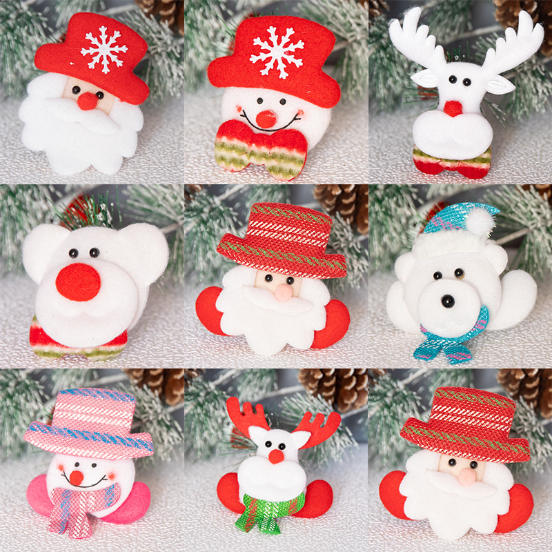 Christmas decorations Christmas LED with lamp chest pin hair clip party Supplies Christmas tree Kindergarten decorations