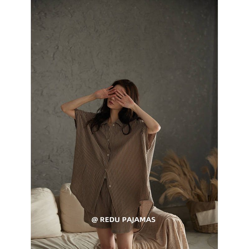 Hot and Comfortable Plus-Size Pajamas for Women, Summer Pure Cotton Gauze Loose Striped Short-Sleeved Shorts Shirt Loungewear Set, New Style Hot and Comfortable Plus-Size Pajamas for Women, Summer Pure Cotton Gauze Loose Striped Short-Sleeved Shorts Shirt Loungewear Set, New Style