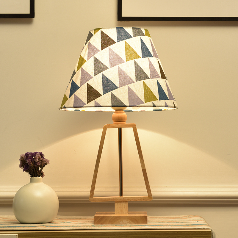 Nordic solid wood lamp Bedroom lamp Simple modern remote control dimmable home American warm living room bed lamp