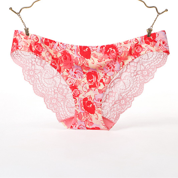 Sexy Women's Briefs, Ice Silk Lace Splicing, European and American Style Underwear, Low-Waist, Seamless, Summer Thin Style, Breathable Cotton Crotch