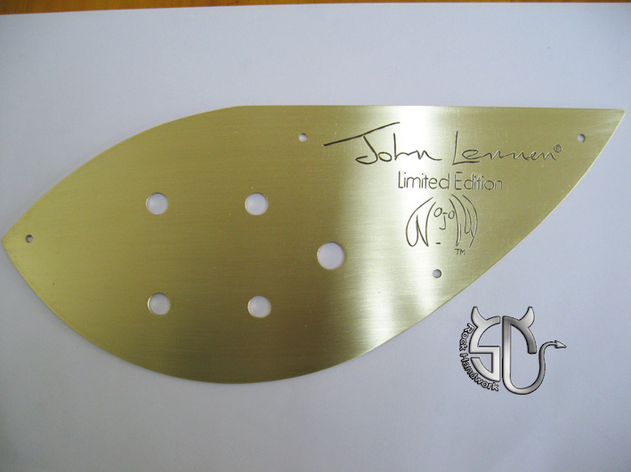 rickenbacker Rickenbacker Handmade Brass Guard John Lennon Signature