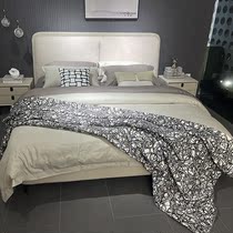 Modern minimalist model room multi-piece set of bedding Showroom display matching Soft decoration design black and white
