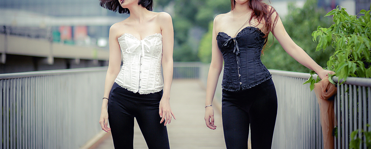 ĐEN Q retro trắng dây đai xương cá áo nịt ngực bên ngoài mặc một corset eo eo eo hình thắt lưng nhỏ bên trong