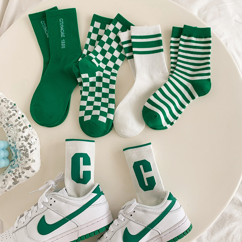 Green Socks for Women, Trendy Internet Celebrity Style, Mid-Calf Socks, Korean Letter Print Long Socks, Spring and Autumn Style, Pure Cotton Long Socks