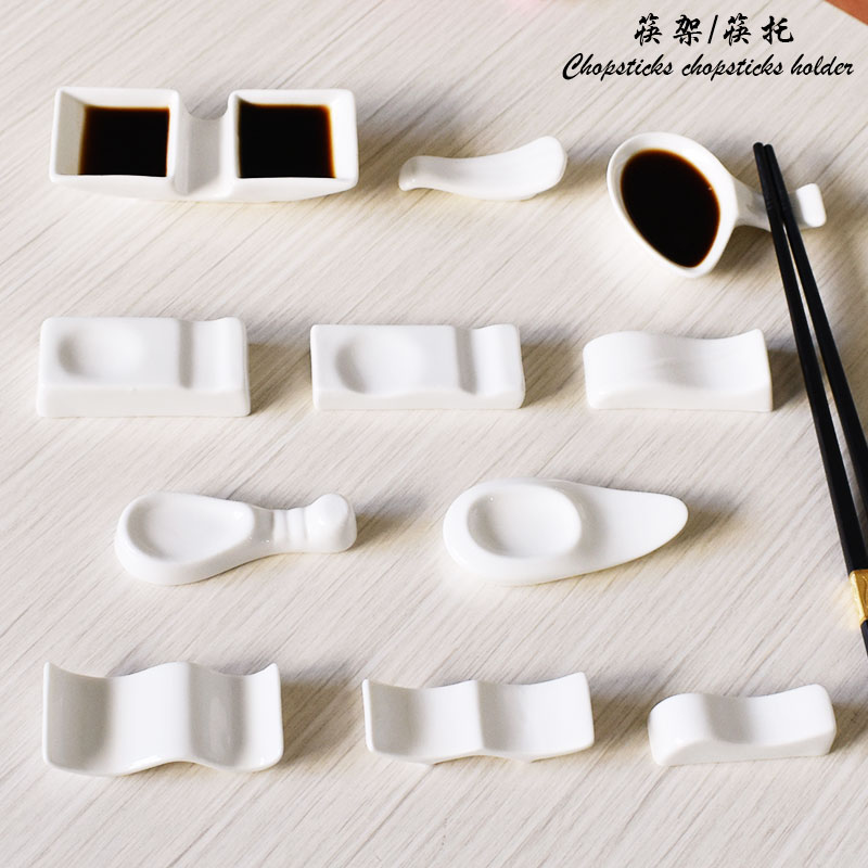 10 ceramic chopstick racks Chopsticks Entrusted Pure White Hotel Pendulum Terrace Special Cutlery Spoon Trust chopsticks Chopsticks Drag household