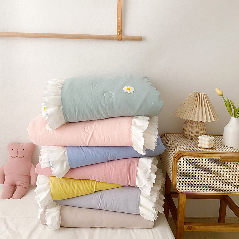 Summer cool quilted by four pieces of summer quilted by air conditioning by three sets of machine washable washed double princess wind and summer thin quilt