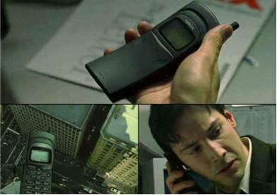 Nostalgic collection of film and television props NOKIA banana machine original old goods 8110 matrix furnishings collection