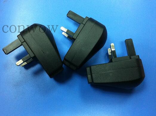 5V1A British plug Hong Kong Fire Bull charger Hong Kong triangle socket head three feet British standard to USB