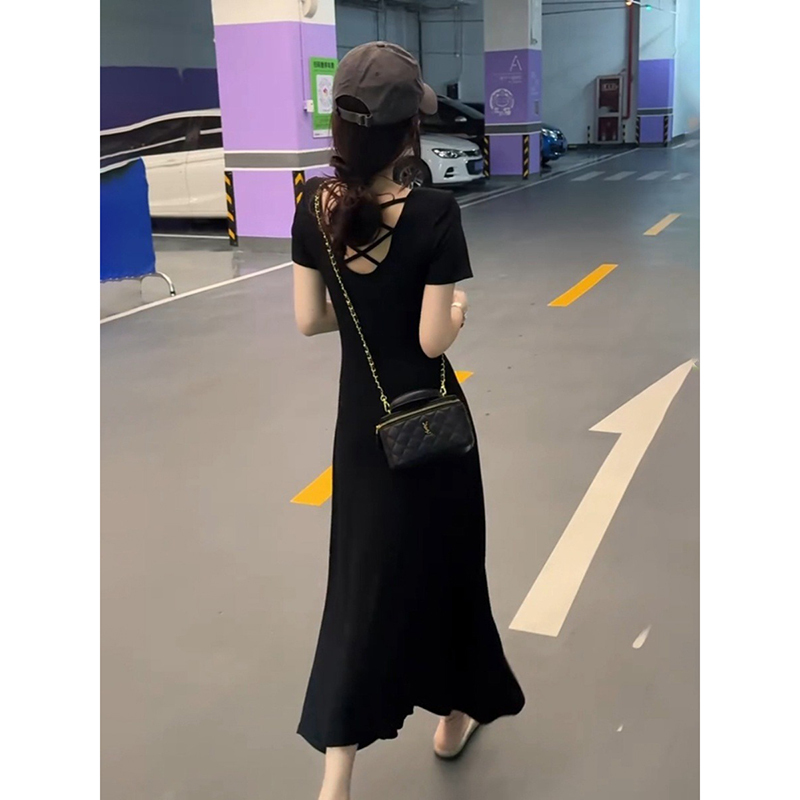 Black Backless Short-Sleeved Dress for Women, Summer Back-Cut Long Dress with Elegant Waist-Cinching Design, Slimming Mid-Length A-Line T-Shirt Dress Black Backless Short-Sleeved Dress for Women, Summer Back-Cut Long Dress with Elegant Waist-Cinching Design, Slimming Mid-Length A-Line T-Shirt Dress