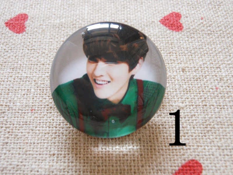 Broche en autre - Ref 1180743 Image 6