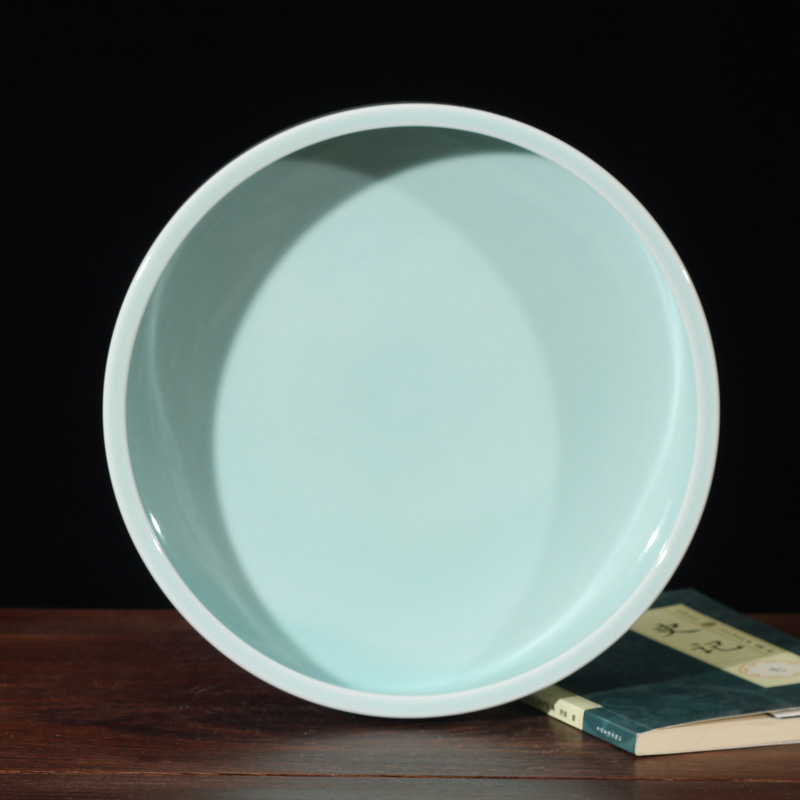 Jingdezhen shadow green celadon elegant tea tray saucer ceramic fruit bowl environmental protection, fashion health fruit