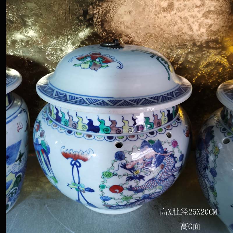 Jingdezhen porcelain dragon tank