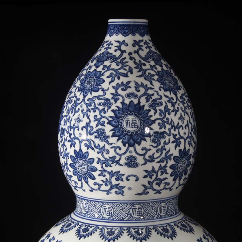 Jingdezhen hand - made bound lotus flower everyone gourd porcelain 50 to 60, 70 1 meter blue and white gourd vases